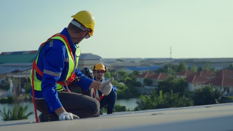 Fast & Reliable Emergency Roof Repairs in Upper Grand Lagoon, FL